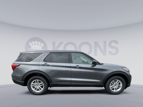 New 2026 Ford Explorer Active AWD/4WD image 17