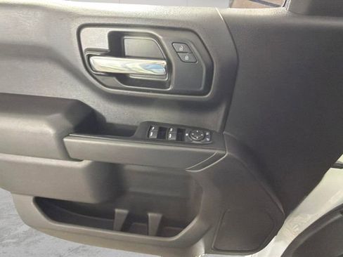 Used 2020 Chevrolet Silverado 1500 Custom w/ Custom Value Package RWD image 25