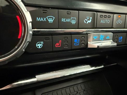 New 2025 Ford F150 Lariat w/ Equipment Group 502A High image 25