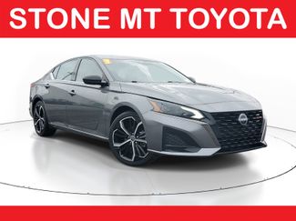 Used 2023 Nissan Altima 2.5 SR video 1