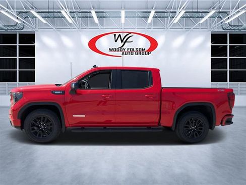 Used 2025 GMC Sierra 1500 Elevation w/ Elevation Premium Package image 6