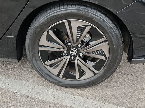 Used 2018 Honda Civic EX image 14