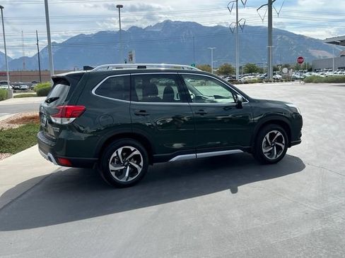 Used 2024 Subaru Forester Touring w/ POP Package 3 AWD/4WD image 7