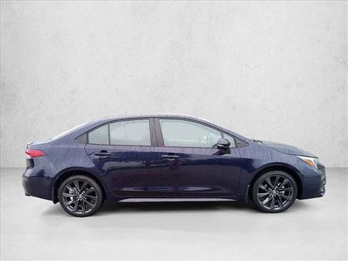 Used 2026 Toyota Corolla SE FWD image 4