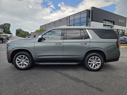 Used 2023 Chevrolet Tahoe Premier RWD image 11