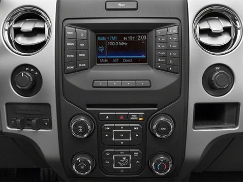 Used 2014 Ford F150 XLT w/ Equipment Group 302A Luxury image 9