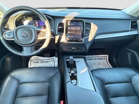 Used 2024 Volvo XC90 B5 Core w/ Climate Package image 17