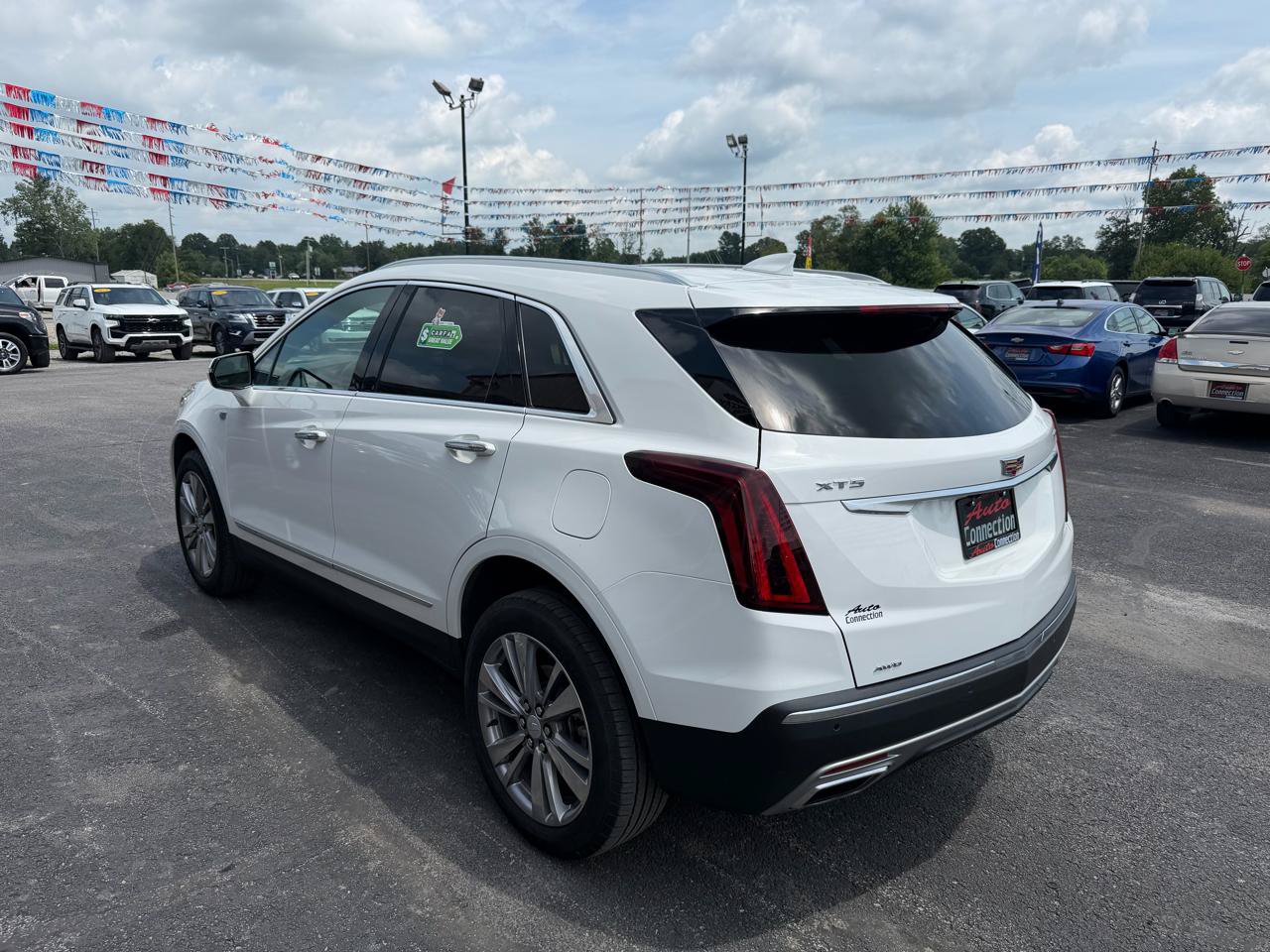 Used 2024 Cadillac XT5 Premium Luxury AWD/4WD image 8