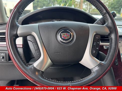 Used 2010 Cadillac Escalade 2WD image 15