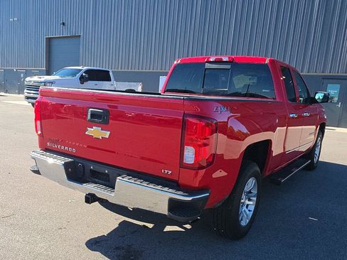 Used 2018 Chevrolet Silverado 1500 LTZ AWD/4WD image 3