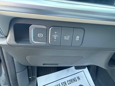 Used 2026 Hyundai Santa Fe SEL AWD/4WD image 15