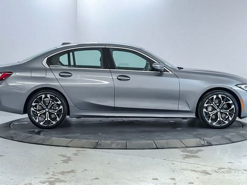 Used 2026 BMW 330i xDrive Sedan w/ Premium Package AWD/4WD image 8