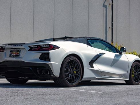 Used 2023 Chevrolet Corvette Stingray Preferred Conv RWD image 13