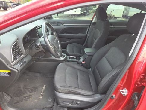 Used 2017 Hyundai Elantra Value Edition FWD image 11