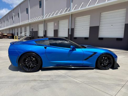 Used 2014 Chevrolet Corvette Stingray Coupe w/ 3LT Preferred Equipment Group RWD image 2