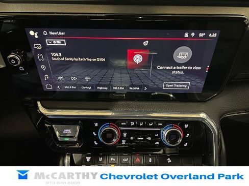 Used 2024 GMC Sierra 2500 Denali w/ Denali Reserve Package AWD/4WD image 23