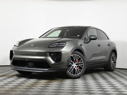 Used 2025 Porsche Macan 4S Electric AWD/4WD image 1