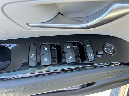 Certified 2024 Hyundai Tucson Limited image 23