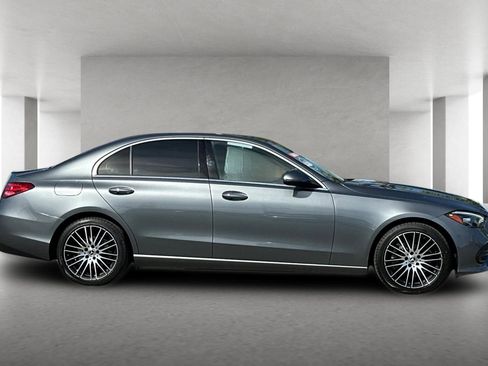 Used 2023 Mercedes-Benz C 300 Sedan image 3