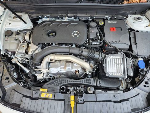 Certified 2026 Mercedes-Benz GLB 250 4MATIC image 30