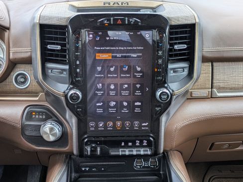 Certified 2019 RAM 1500 Limited RWD image 16