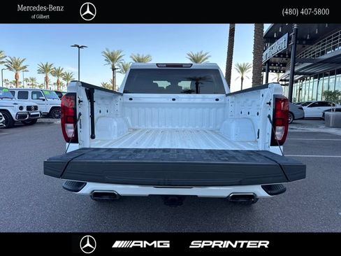 Used 2023 GMC Sierra 1500 Elevation w/ X31 Off-Road Package AWD/4WD image 6