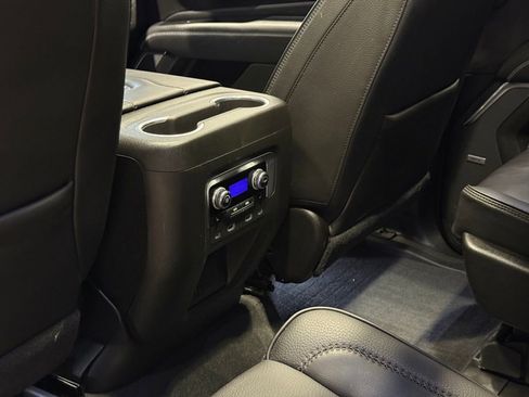 Used 2021 GMC Yukon Denali w/ Denali Ultimate Package image 26