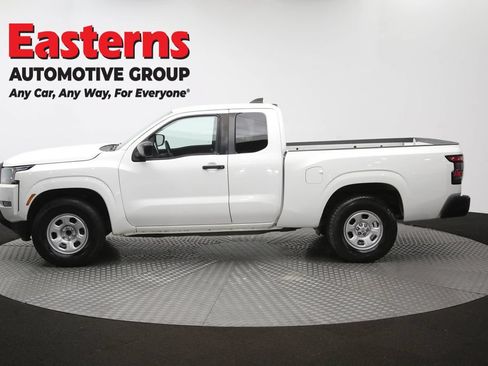 Used 2022 Nissan Frontier S RWD image 60