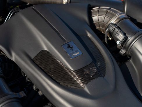 Used 2022 Ferrari Roma RWD image 47