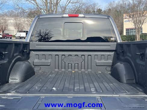 Certified 2022 Ford F150 Lariat w/ Equipment Group 502A High image 28