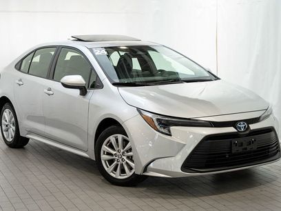 Used 2024 Toyota Corolla LE w/ LE Convenience Package