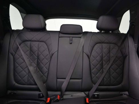 Used 2024 BMW X5 xDrive40i AWD/4WD image 9