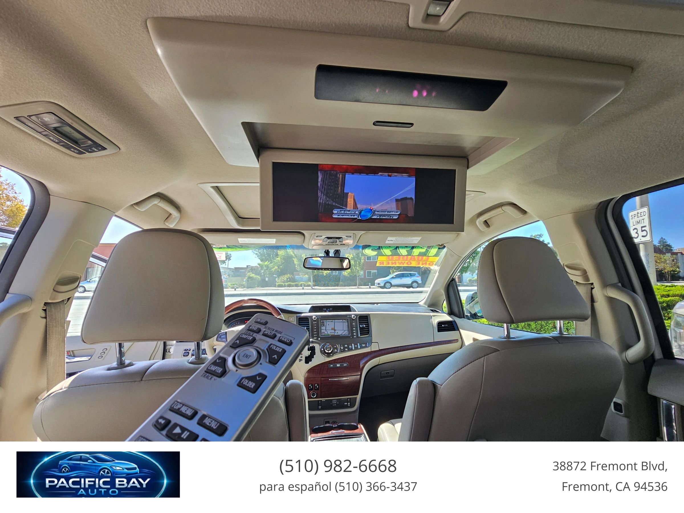 Used 2013 Toyota Sienna Limited w/ Premium Pkg FWD image 24