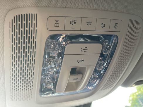 Certified 2023 Mercedes-Benz GLS 580 4MATIC image 38