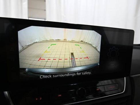 Used 2024 Nissan Altima 2.5 SV w/ SV Premium Package FWD image 6