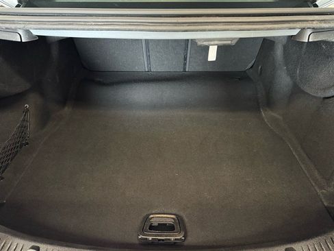 Used 2017 Mercedes-Benz E 300 4MATIC image 20