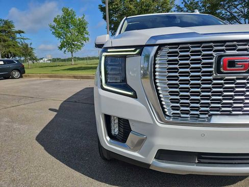 Certified 2021 GMC Yukon XL Denali AWD/4WD image 18