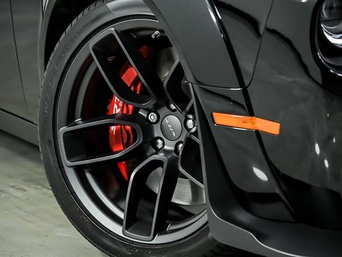 Used 2023 Dodge Challenger SRT Hellcat RWD image 3
