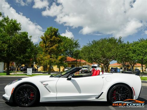 Used 2016 Chevrolet Corvette Z06 w/ 3LZ Preferred Equipment Group RWD image 42