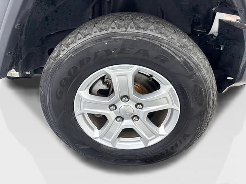 Used 2019 Jeep Wrangler Unlimited Sport S AWD/4WD image 82