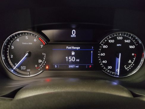 Used 2020 Cadillac XT4 Luxury FWD image 23