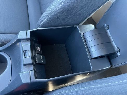 Used 2024 Toyota Corolla LE image 42