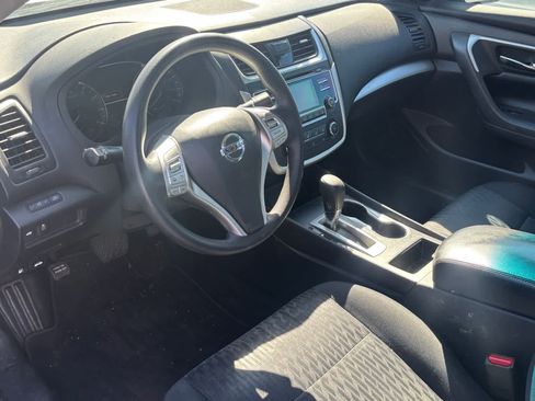 Certified 2017 Nissan Altima 2.5 S w/ Power Driver Seat Package image 9