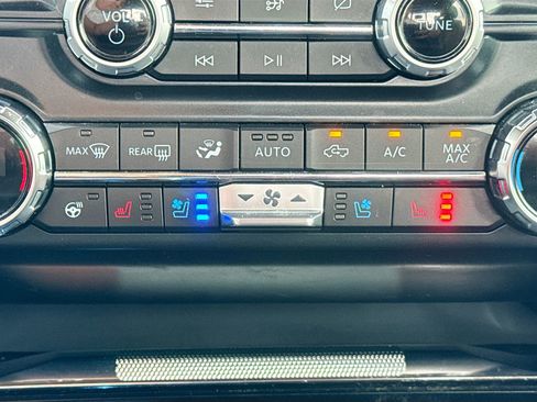 Used 2021 Ford F150 King Ranch w/ Equipment Group 601A High image 26