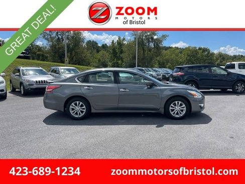 Used 2015 Nissan Altima 2.5 S w/ Special Edition Package FWD image 1
