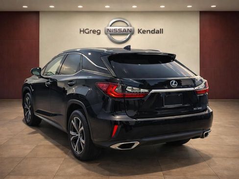 Used 2019 Lexus RX 350 FWD w/ Navigation Package image 2