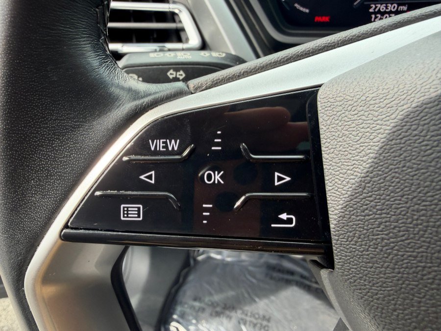 Used 2023 Audi Q4 e-tron Premium w/ Convenience Package RWD image 14