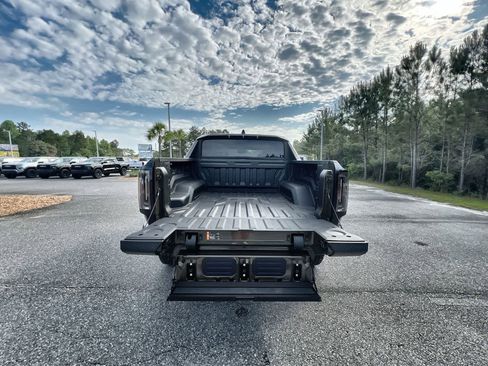 New 2025 GMC Hummer EV 3X w/ LPO, Dark Essentials Package image 26