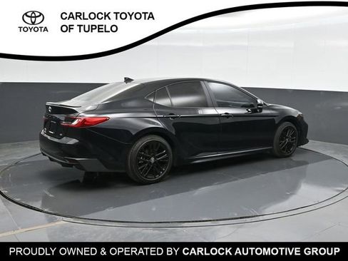 Used 2026 Toyota Camry SE image 3