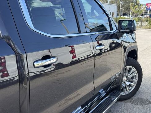 Used 2025 GMC Sierra 1500 Denali image 10